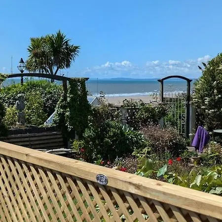 Rest Bay Beach Stay Porthcawl Exterior photo